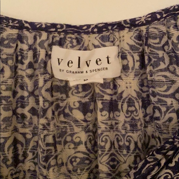 Blouse - Picture 2 of 2